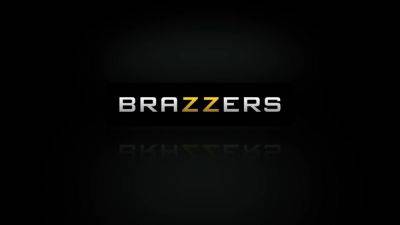 My Lesbian Doctor With Alena Croft, Val Dodds - Brazzers - hotmovs.com