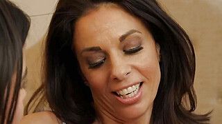 Eva Long - Kylie Rocket - Lesbian milf fucking stepsons girlfriend - ah-me.com