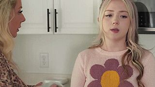 Petite teen facesitting lesbian stepmom - ah-me.com