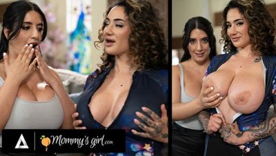 Hot MILF Arabelle Raphael Fingers Sarah Arabic's Big Natural Tits in Steamy Lesbian Bike Sex - porntry.com