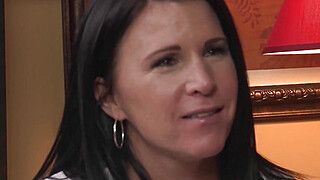 Lesbian milf fucking blonde college babe - ah-me.com